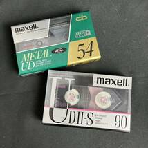 未開封 maxell ①UDⅡ-S 90 ②METAL UD 54 ハイポジ カセットテープ 2個セット マクセル_画像1