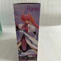 figma039 シグナム 騎士服ver.「魔法少女リリカルなのはStrikerS」 中古_画像3