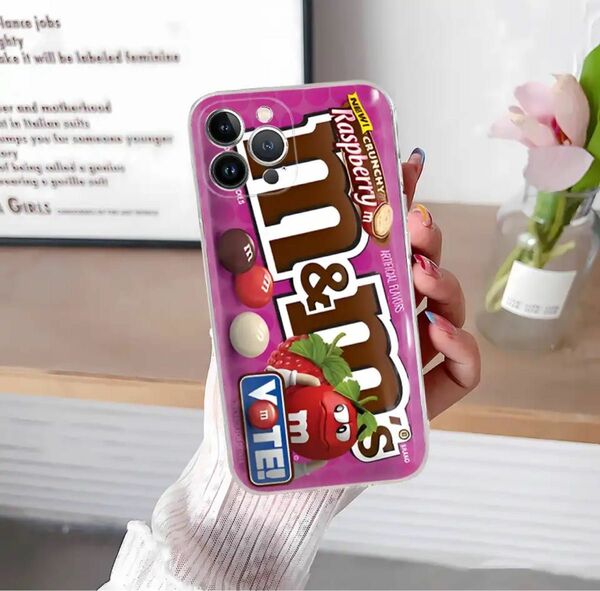 M&M'SチョコレートiPhone13 pro Max ケース