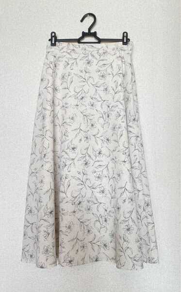【美品】 Perle Peche （ペルルペッシュ） フレアスカート　ロングスカート 花柄スカート 