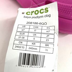 crocs クロックス 厚底 サンダル W7 24cm ピンク の画像5