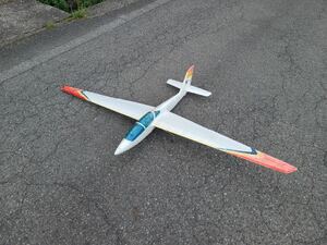 引き取り限定　ラジコン飛行機　戦闘機　スケールグライダー　無線操縦式模型