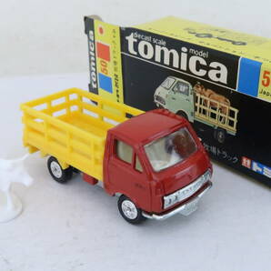 トミカ TOYOTA HIACE トヨタ ハイエース 牧場トラック 牛さん付き 箱付 日本製 TOMICA ヨレの画像3