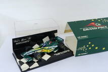 MINICHAMPS 2001 QANTAS AUSTRALIAN GRAND PRIX EVENT CAR F1 イギリスGPイベントカー 箱付 1/43 イイレ_画像1