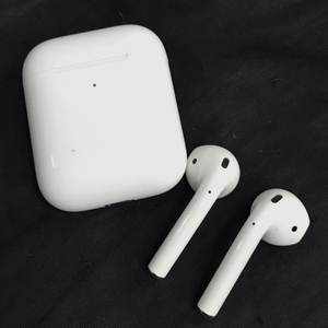 1円 Apple AirPods with Charging Case アップル ワイヤレス イヤホン 通電動作確認済