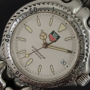 タグホイヤー プロフェッショナル デイト クォーツ 腕時計 S99.013K ボーイズサイズ ホワイト文字盤 純正ブレス