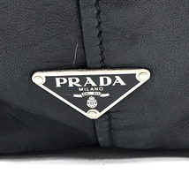 1円 プラダ レザートートバッグ 三角プレート ポケット付 レディース ブラック ブランド小物 保存袋 PRADA_画像4