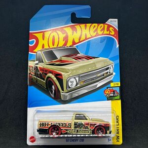 【新品】ホットウィール '67シェビーC10 Hot Wheels