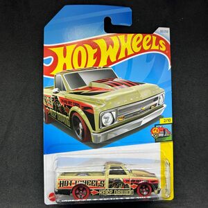 【新品】ホットウィール '67シェビーC10 Hot Wheels