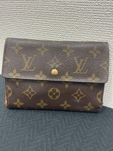 LOUIS VUITTON ルイヴィトン　ポルトトレゾールエテュイシェキエ　三つ折り財布