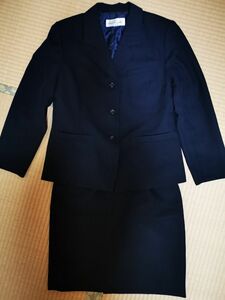 13号スーツ（紺色）
