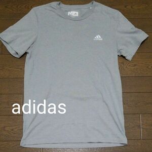 adidas　ワンポイントロゴTシャツ　グレー系　M A-2428