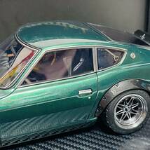 【美品】ignition model イグニッションモデル 1/18スケール Nissan Fairlady Z S30 Green 日産 フェアレディZ グリーン IG0688 ミニカー_画像5