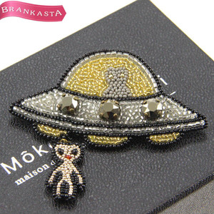 【美品・定価3.7万】maison des perles Moko Kobayashi/メゾンデペルル 小林モー子 UFOブローチ 宇宙人 ビーズ [NEW]★62EA38