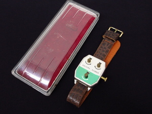 y5600 Vintage Golf score counter that time thing tail pills .L GOLD stamp have wristwatch type retro present condition goods 