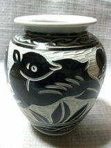 古猫】花瓶（鹿しか刻模様）●高さ260×左右200×上径160mm●陶器 飾り壺 バンビ_画像1