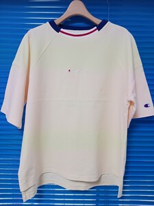 Champion Tシャツ　ラグラン半袖　woman's 　M　胸元刺繍　袖口ワッペン　サイドスリット　クリームイエロー　綿100%