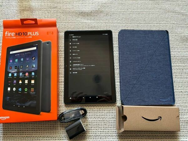Amazonアマゾン/第11世代 Fire HD 10 Plus タブレット 10.1インチHDディスプレイ 32GB/純正ケース付