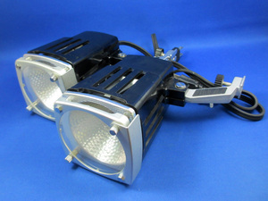 2台セット LPL BROM VIDEO LIGHT 2332 100V300W 点灯確認 美品 ビデオライト ハロゲンランプ