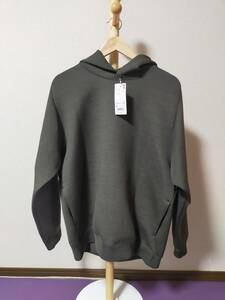  Uniqlo Ultra stretch dry sweat pull parka ( long sleeve )XL size 58 dark green 