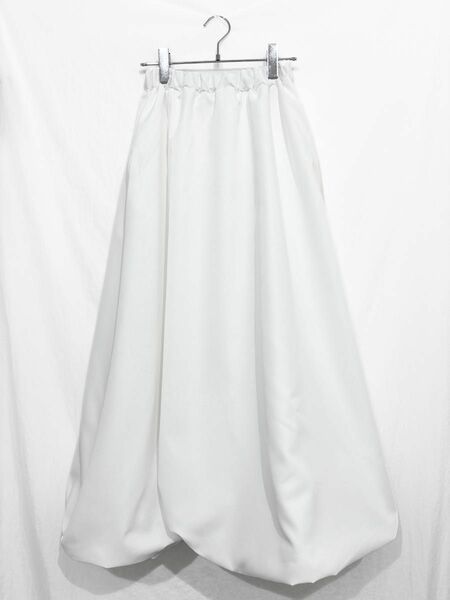 【balloon long skirt】