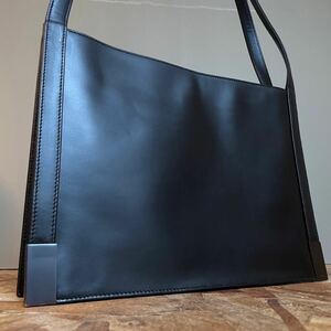 1 иен [ прекрасный товар ] GUCCI Gucci ma-montoGG большая сумка мужской женский Inter locking sima кожа ручная сумочка чёрный 