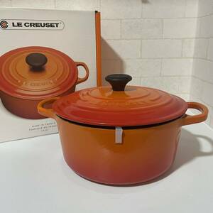 ルクルーゼ　LECREUSET ココットロンド 両手鍋 22cm オレンジ 未使用　ホーロー鍋 調理器具 琺瑯