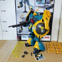 HGUC 1/144 MSN-03 ヤクト・ドーガ ギュネイ・ガス 専用機 完成品 ガンダム 逆襲のシャア ガンプラ ジャンク フィギュア HG クェス シャア_画像8