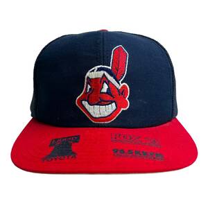 【キャップ / 帽子】MLB インディアンズ Indians ベースボール メッシュキャップ ツートンカラー