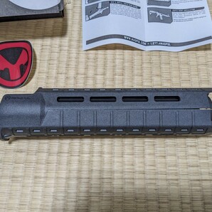 magpul 実物AR15系用MOE SLハンドガード　mid-rength　ブラック