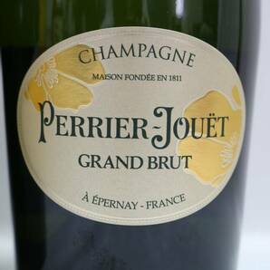 【2本セット】PERRIER-JOUET（ペリエ ジュエ）グラン ブリュット 12.5％ 750ml U24E030003の画像2