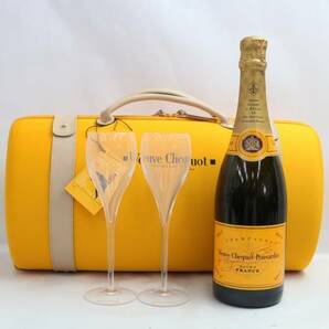 Veuve Clicquot Ponsardin（ヴーヴ クリコ ポンサルダン）イエローラベル ブリュット トラベルバッグ 12％ 750ml O24D230077の画像1