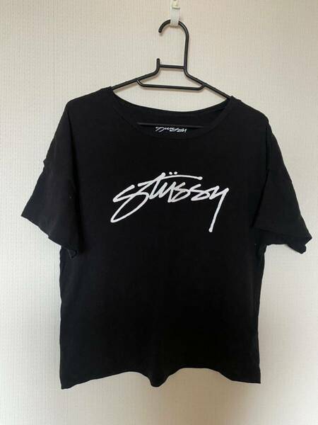 美品◆stussy ステューシー ロゴプリントTシャツ◆黒◆サイズS◆ショート丈　半袖Tシャツ