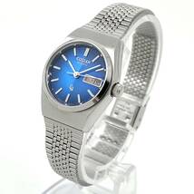CITIZEN 腕時計 デイデイト クッション バーインデックス 3針 スクリューバック クォーツ quartz ブルー シルバー 青 銀 シチズン Y891_画像2