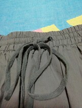 (美品)ロイスクレヨン　Lois CRAYON　ロングスカート　刺繍　レース　ウエストゴム　グレー_画像9