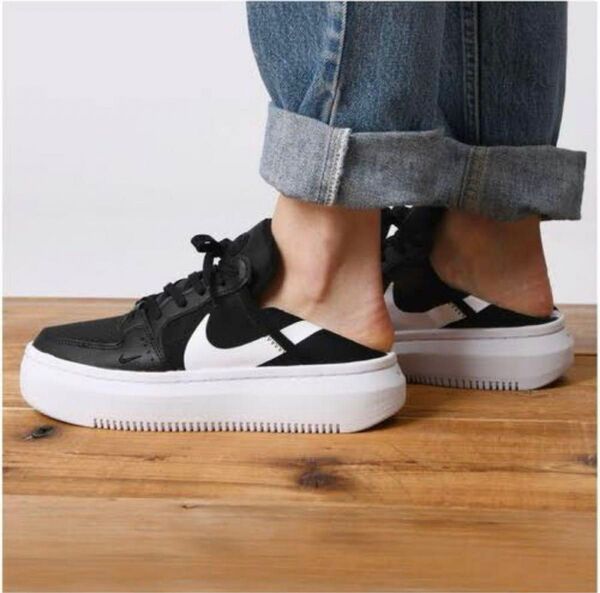 23.5cm W Nike Court Vision Alta Txt