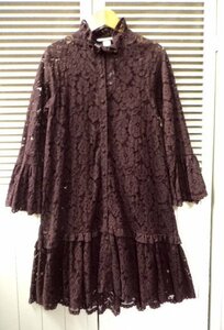 未使用☆H&M☆総レース　フリルスタンドカラー ティアード ワンピース XS ボルドー 美品