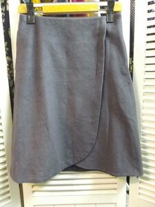  beautiful goods *La TOTALITE* La Totalite / skirt / gray / made in Japan /W66cm/36 size 
