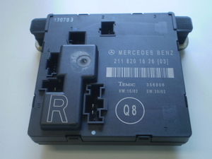 ベンツ W211 E320 E500 AVG ドアコントロールユニット 211 820 16 26 (03) R リア右側 本州送料無料！