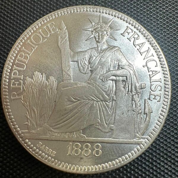 古銭　硬貨 自由の女神　仏領インド支那 大型銀貨　1888 年　リバティ　D6 貿易銀 重さ27.2g フランス領インドシナ 