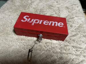 シュプリーム Supreme Box 工具箱 Metal レッド キー&キーホルダー付き 希少 1円〜売り切り