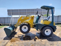 ヤンマー V3-2 タイヤショベル ホイールローダ 四駆 4WD ローダー YANMAR 中古_画像1