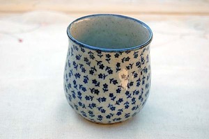 藍色の小花/湯飲み1個/アンティーク風 yu011