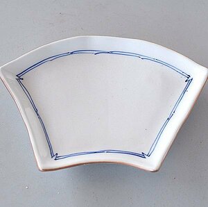 Art hand Auction 中皿 扇 手描き藍ライン sam258, 和食器, 皿, 中皿