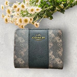 【新品未使用】　coach コーチ　馬車　スモール財布　折財布