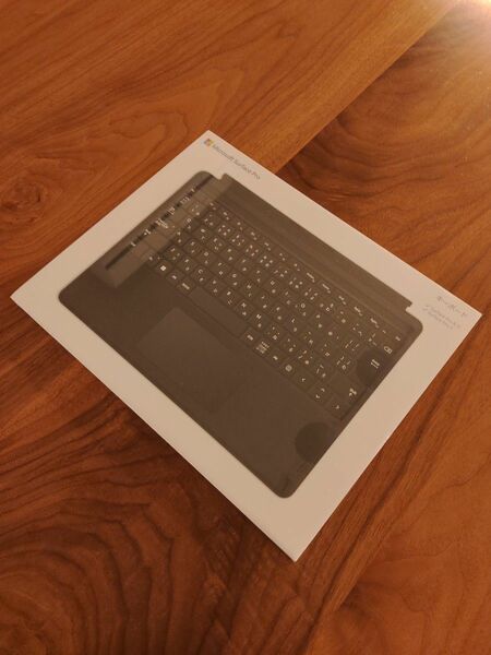 Surface Pro X キーボード QJW-00019 （ブラック）