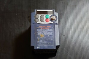 富士電機 FRN0.75C1S-2J インバータ 動作確認済み 56H