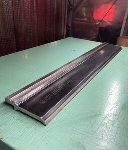  Amada * Press brake Ben da- gold type No.20200 height height sash for punch *88° R0.2 total length 835mm * stamp display price 