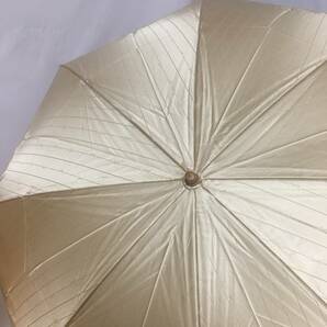 UNY10/89 未使用 タグ付き イブサンローラン/YVES SAINT LAURENT 折り畳み傘 折りたたみ傘 ベージュ 雨傘 YSL ロゴ柄 保管品 の画像5