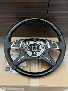 Mercedes Benz AMG G63 Steering